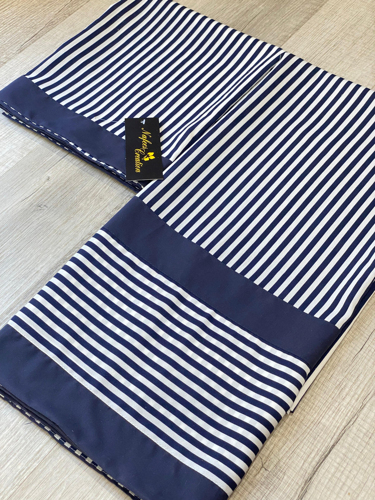 Navy blue Striped abaya