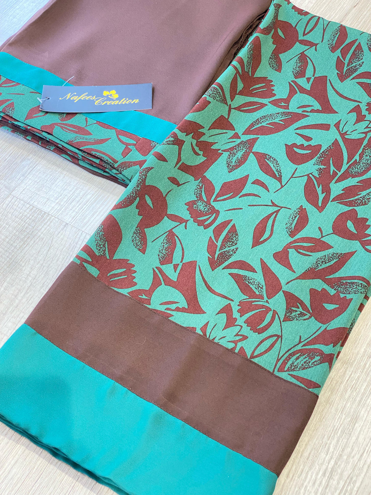 Printed abaya