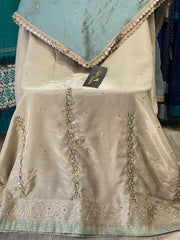 Light Champaign gold