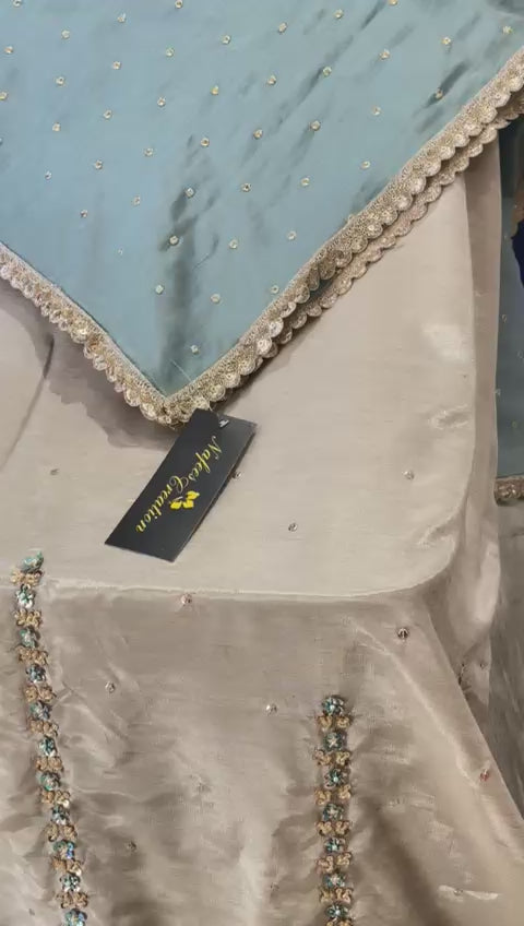 Light Champaign gold